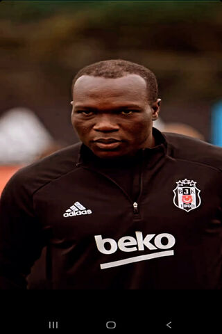 The Spirit of Beşiktaş: A Training Moment ⚽️🔥