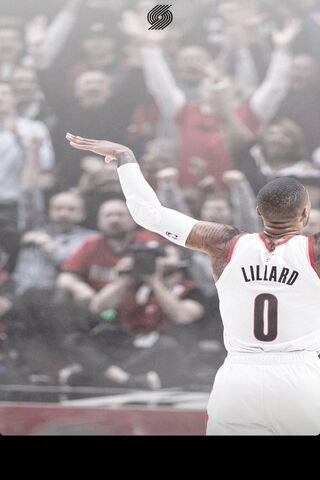 The Clutch Moment: Damian Lillard's Game-Winning Shot! 🏀🔥