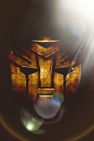 Shining Legacy of the Golden Autobot 🌟