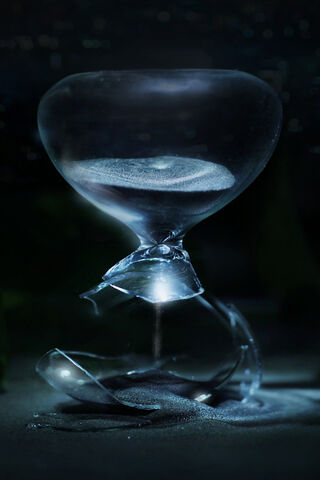 Shattered Time: The Hourglass Chronicles