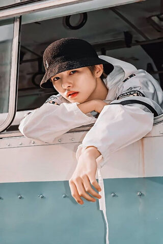 Charming Vibes of Huang Renjun 🌟