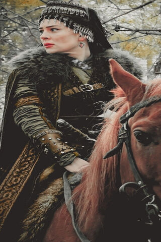 Malhun Hatun: The Fearless Warrior of the Steppes 🏇✨