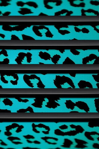 Aqua Green Wildness: A Splash of Style! 🌊🐆