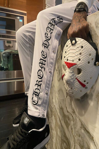 21 Savage: A Bold Statement in Style 🎤✨