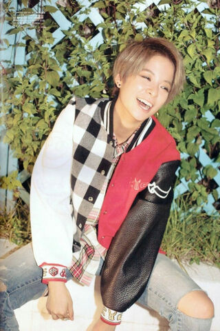 Amber Liu: A Moment of Joy 🌟