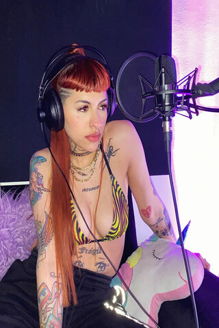 Cazzu: The Voice of a Generation 🎤✨