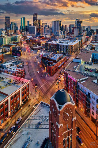 Sunset Serenity Over Downtown Denver 🌆✨