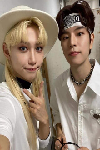 Dynamic Duo: Felix and Seungmin's Stylish Vibes! 🎤✨