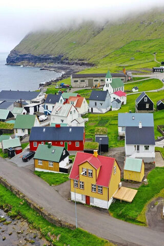 Charming Colors of the Faroe Islands 🌈🏞️