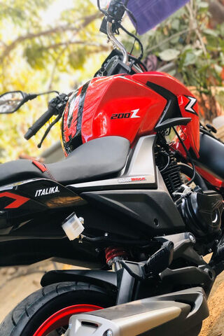 Rev Up Your Ride with the Italika 200Z! 🏍️🔥
