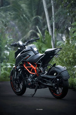 KTM Duke 250: The Urban Beast Unleashed 🏍️🔥