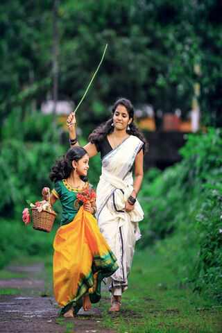 Joyful Moments in Kerala's Green Embrace 🌿✨