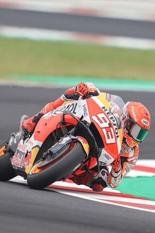 Racing Legend: Marc Marquez in Action 🏍️💨
