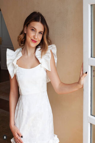 Elegance in White: A Fa..