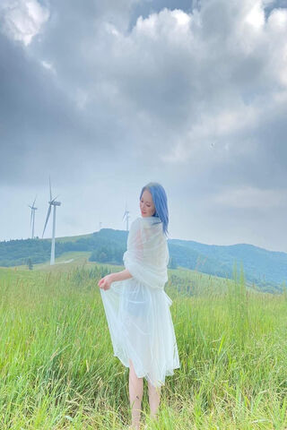 Mia in a Dreamy Meadow 🌾✨