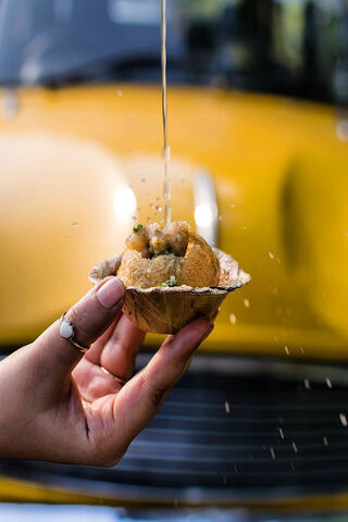 Pani Puri Delight: A Burst of Flavor! 🌟