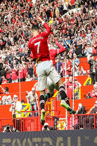 The Magic of Victory: A Scarlet Celebration! 🎉⚽️