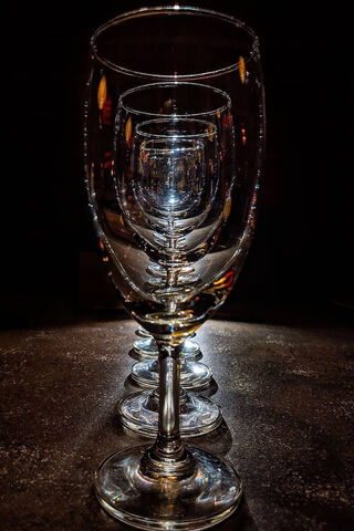 Reflections of Elegance: A Toast to Fine Wine 🍷✨