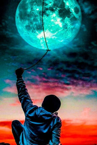 Chasing Dreams: A Celestial Adventure 🌌🌙