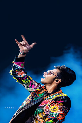 Anirudh Ravichander: The Vibrant Maestro of Music 🎶✨