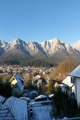 Winter Serenity in Bușteni