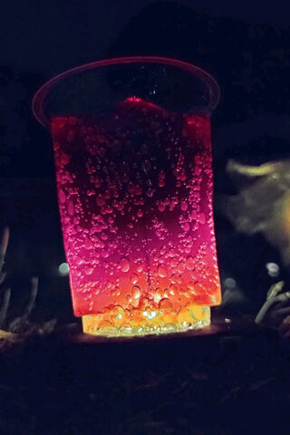 Coca-Cola Glow: A Refreshing Twist! 🍹✨