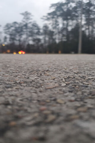 Idek: A Quiet Moment on the Road