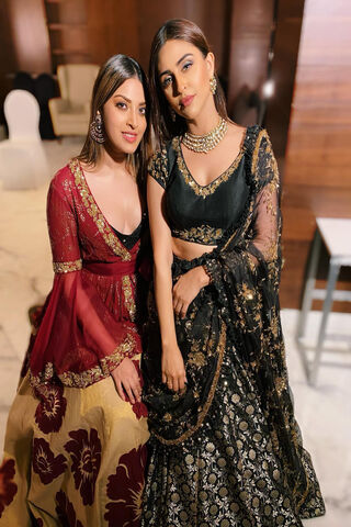 Elegance in Ethnic Wear: A Glamorous Evening