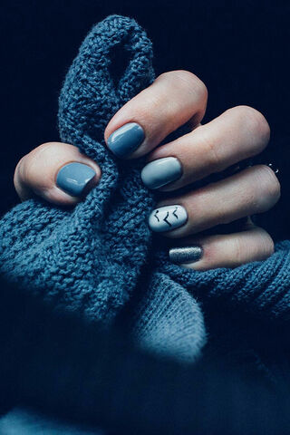 Mavi Magic: A Touch of Blue Elegance 💙✨