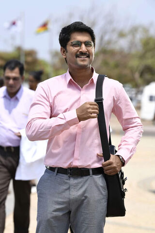 The Charismatic Charm of Natural Star Nani 🌟