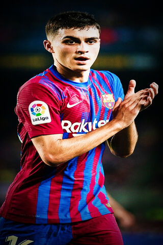 Pedri: The Rising Star of FC Barcelona 🌟⚽