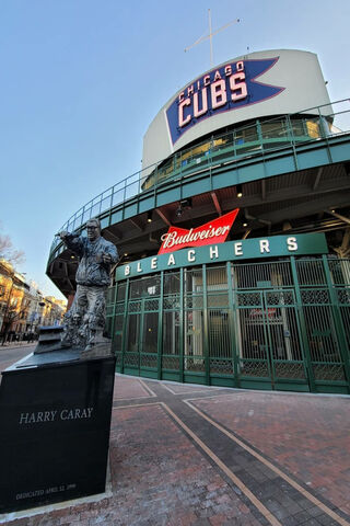 Wrigley Field: A Tribute to Baseball History ⚾️🏟️