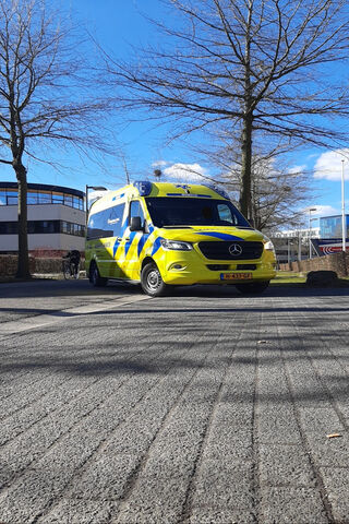Zorg Ambulance: Ready to Serve!