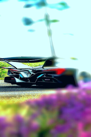 Apollo IE: The Ultimate Hypercar Experience 🚗💨