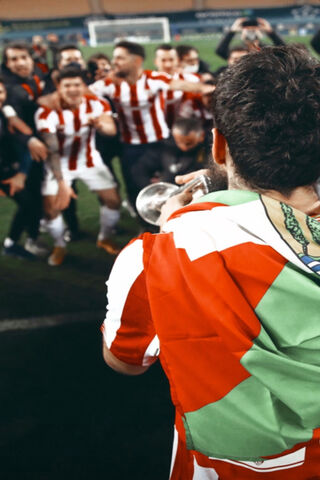 Celebrating Victory: Athletic Club's Triumph! 🎉⚽