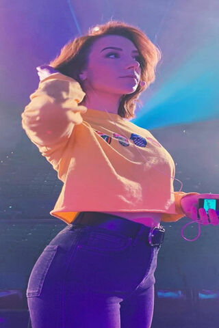 Spotlight Moments: Courtney Miller's Vibrant Energy