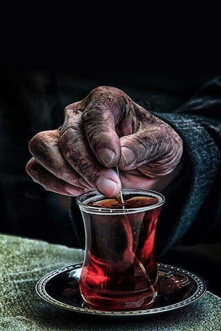 Cay: A Sip of Tradition 🍵✨