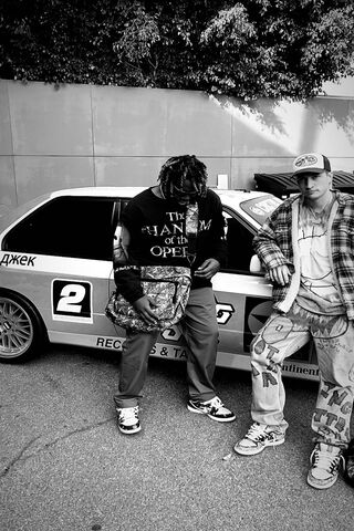 Vibes of the Open Road: Don Toliver's Style