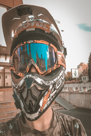 Thrill-Seeker on Two Wheels 🚴 ️💨