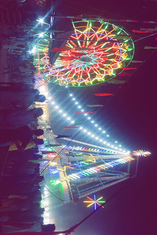 Elaina's Enchanted Fair: A Night of Lights 🎡✨