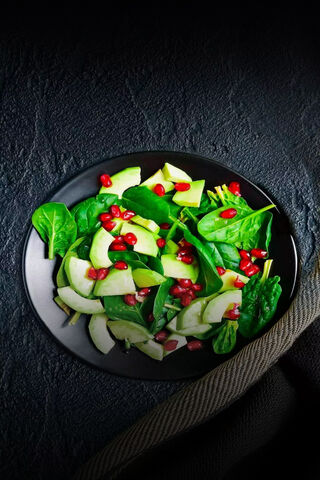 Fresh & Vibrant Spinach Salad 🥗✨
