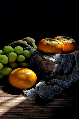 Harvest Harmony: A Fruitful Delight 🍏🍊