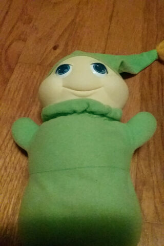 Glow of Childhood: The Glo Worm Toy 🌟