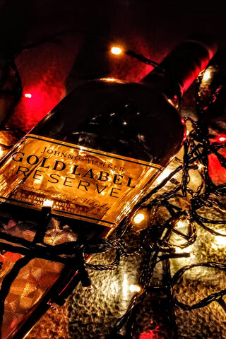 Golden Moments: A Toast to Luxury 🥃✨