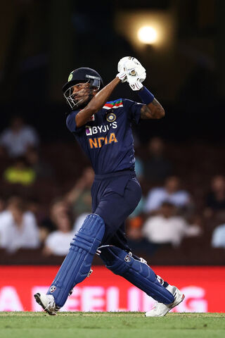 Hardik Pandya: The All-Rounder in Action! 🏏🔥