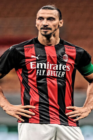The Legend of Ibrahimovic: A Football Icon ⚽️🔥