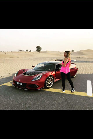 Lux: The Ultimate Desert Dream Machine 🚗✨
