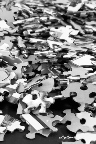 Cosmic Puzzle Adventure 🌌🧩