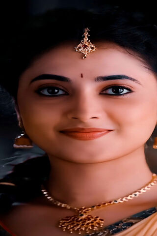 Radiant Elegance: The Essence of Priyanka