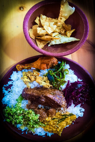 A Taste of Sri Lanka: Culinary Delights 🍛🇱🇰